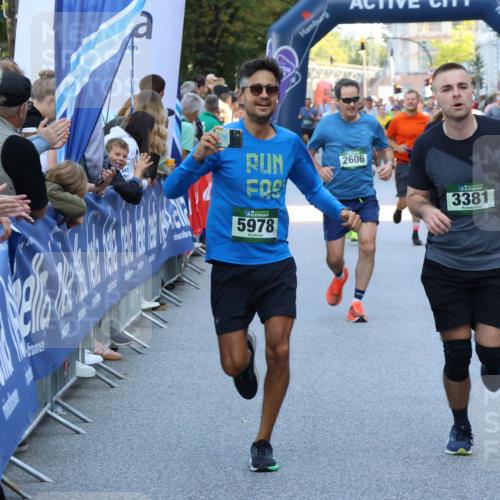 07.09.2025 - BARMER Alsterlauf Strokosch-Dieckow http://msf.ph/oto/8721526 07.09.2025 09:57:12 Ziel 2094, 2646, 3028, 3129, 3249, 3268, 3515, 3559, 3716, 3894, 3925, 4187, 4456, 4496, 4603, 4926, 4947, 4948, 5069, 5199, 5302, 5368, 5406, 5463, 5573, 6027, 6082, 6122, 6175, 6246, 8344, 8370 meine-sportfotos.de