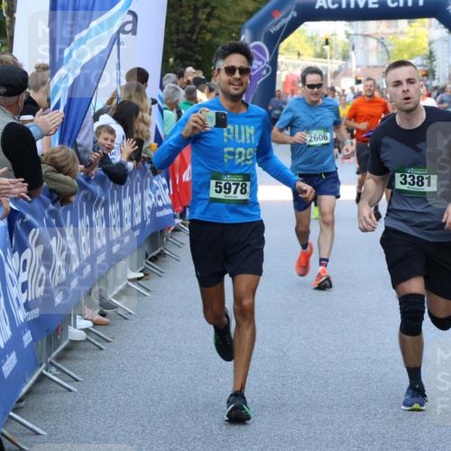 07.09.2025 - BARMER Alsterlauf Strokosch-Dieckow http://msf.ph/oto/8721528 07.09.2025 09:57:12 Ziel 2094, 2646, 3028, 3129, 3249, 3268, 3515, 3559, 3716, 3894, 3925, 4187, 4456, 4496, 4603, 4926, 4947, 4948, 5069, 5199, 5302, 5368, 5406, 5463, 5573, 6027, 6082, 6122, 6175, 6246, 8344, 8370 meine-sportfotos.de