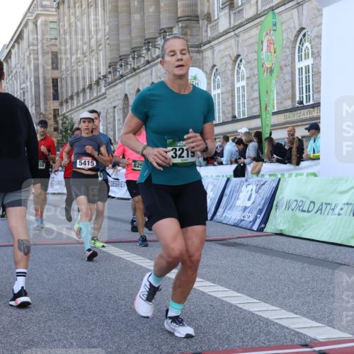 07.09.2025 - BARMER Alsterlauf Strokosch-Dieckow http://msf.ph/oto/8721533 07.09.2025 09:54:12 Ziel 2075, 2521, 2673, 2695, 2789, 2801, 3123, 3219, 3474, 3948, 4820, 4981, 5367, 5415, 5558, 6105, 8146, 8251, 8461 meine-sportfotos.de