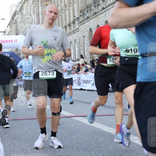 07.09.2025 - BARMER Alsterlauf Strokosch-Dieckow http://msf.ph/oto/8721539 07.09.2025 09:54:14 Ziel 2521, 2673, 2695, 2789, 2801, 3123, 3219, 3474, 3948, 4981, 5367, 5415, 5558, 5933, 6105, 8146, 8251, 8461 meine-sportfotos.de