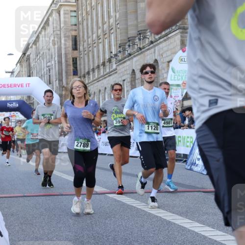 07.09.2025 - BARMER Alsterlauf Strokosch-Dieckow http://msf.ph/oto/8721543 07.09.2025 09:54:16 Ziel 2521, 2673, 2695, 2789, 2801, 3123, 3219, 3474, 3948, 4295, 4981, 5367, 5415, 5558, 5933, 6105, 8146, 8251, 8461 meine-sportfotos.de