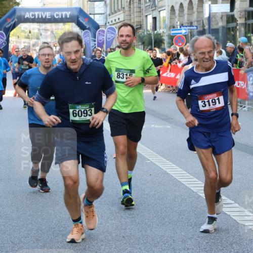 07.09.2025 - BARMER Alsterlauf Strokosch-Dieckow http://msf.ph/oto/8721548 07.09.2025 09:57:07 Ziel 2094, 2195, 2646, 3028, 3129, 3249, 3268, 3559, 3716, 3925, 4187, 4456, 4496, 4603, 4672, 4857, 4926, 4947, 4948, 4987, 5069, 5101, 5102, 5199, 5302, 5463, 5573, 5598, 5987, 6027, 6175, 6246, 8034, 8344, 8383 meine-sportfotos.de