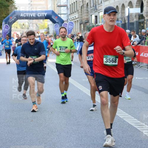 07.09.2025 - BARMER Alsterlauf Strokosch-Dieckow http://msf.ph/oto/8721558 07.09.2025 09:57:05 Ziel 2076, 2094, 2195, 2646, 3028, 3129, 3267, 3268, 3559, 3925, 4187, 4456, 4496, 4603, 4672, 4857, 4926, 4987, 5069, 5101, 5102, 5199, 5463, 5573, 5598, 5987, 6027, 6175, 6246, 8034, 8344, 8383 meine-sportfotos.de