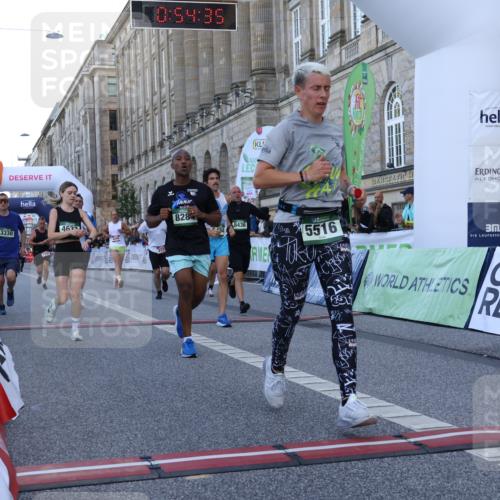 07.09.2025 - BARMER Alsterlauf Strokosch-Dieckow http://msf.ph/oto/8721582 07.09.2025 09:54:34 Ziel 2247, 2498, 3330, 3396, 3725, 3748, 4249, 4633, 5117, 5459, 5484, 5516, 5657, 5880, 6021, 6048, 6134, 8284, 8405, 8436 meine-sportfotos.de