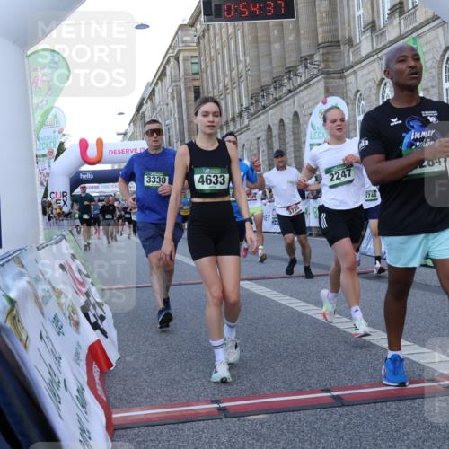 07.09.2025 - BARMER Alsterlauf Strokosch-Dieckow http://msf.ph/oto/8721588 07.09.2025 09:54:36 Ziel 2247, 2498, 3330, 3396, 3725, 3748, 4083, 4249, 4298, 4540, 4633, 5129, 5459, 5484, 5516, 5880, 6021, 6048, 6134, 6251, 8284, 8405, 8436 meine-sportfotos.de