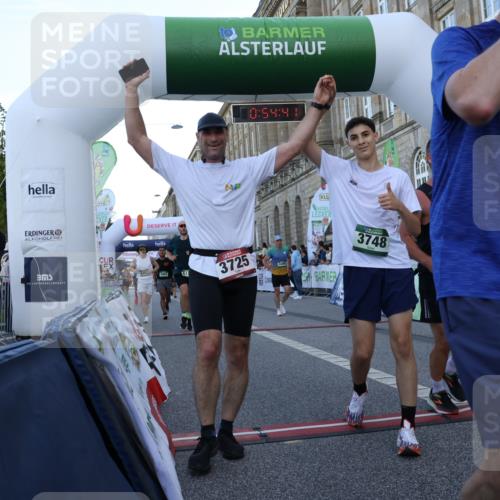 07.09.2025 - BARMER Alsterlauf Strokosch-Dieckow http://msf.ph/oto/8721596 07.09.2025 09:54:39 Ziel 2247, 2498, 3258, 3330, 3396, 3725, 3748, 4083, 4249, 4298, 4540, 4633, 5129, 5484, 5880, 6134, 6225, 6251, 6276, 8108, 8405, 8436 meine-sportfotos.de