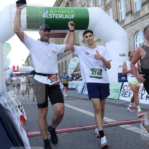07.09.2025 - BARMER Alsterlauf Strokosch-Dieckow http://msf.ph/oto/8721598 07.09.2025 09:54:40 Ziel 2247, 2498, 3258, 3330, 3396, 3725, 3748, 4083, 4249, 4298, 4540, 5086, 5129, 5880, 6134, 6225, 6251, 6276, 8108, 8405, 8436 meine-sportfotos.de