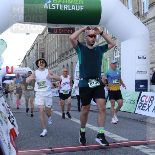 07.09.2025 - BARMER Alsterlauf Strokosch-Dieckow http://msf.ph/oto/8721604 07.09.2025 09:54:42 Ziel 2011, 2498, 3258, 3396, 3816, 4031, 4083, 4249, 4298, 4540, 5086, 5129, 6134, 6225, 6251, 6276, 8108, 8405 meine-sportfotos.de