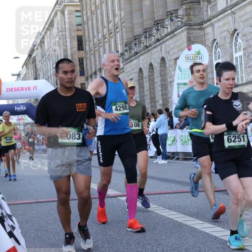 07.09.2025 - BARMER Alsterlauf Strokosch-Dieckow http://msf.ph/oto/8721612 07.09.2025 09:54:44 Ziel 2011, 3258, 3396, 3816, 4031, 4083, 4298, 4540, 5086, 5129, 5295, 6134, 6225, 6251, 6276, 8088, 8108, 8405 meine-sportfotos.de