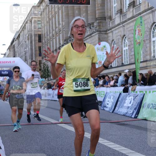 07.09.2025 - BARMER Alsterlauf Strokosch-Dieckow http://msf.ph/oto/8721625 07.09.2025 09:54:49 Ziel 2011, 2920, 3258, 3816, 4031, 5086, 5295, 6225, 6264, 6276, 8088, 8108, 8456 meine-sportfotos.de