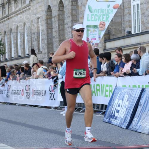 07.09.2025 - BARMER Alsterlauf Strokosch-Dieckow http://msf.ph/oto/8721638 07.09.2025 09:54:55 Ziel 2131, 2608, 2610, 2920, 3067, 4052, 4194, 4830, 4897, 5295, 6264, 8088, 8456 meine-sportfotos.de