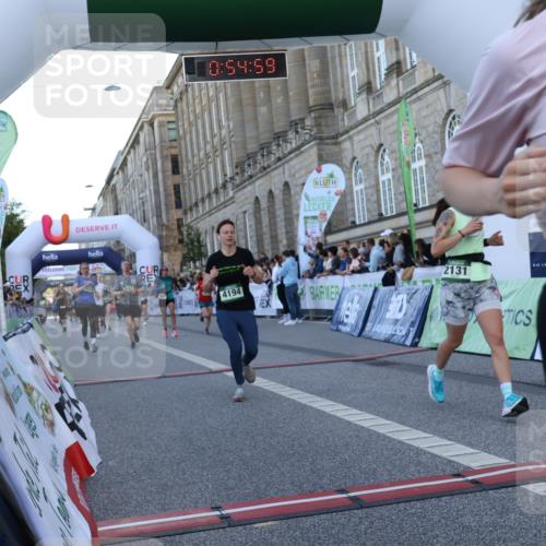 07.09.2025 - BARMER Alsterlauf Strokosch-Dieckow http://msf.ph/oto/8721646 07.09.2025 09:54:58 Ziel 2131, 2397, 2608, 2610, 2920, 2924, 3067, 3078, 3464, 4052, 4194, 4830, 4897, 5433, 5434, 6264, 8456 meine-sportfotos.de