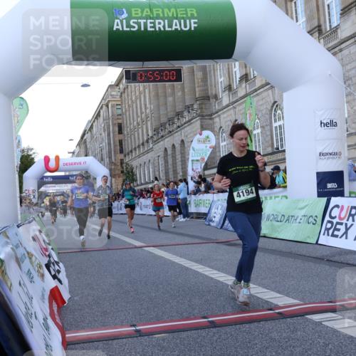 07.09.2025 - BARMER Alsterlauf Strokosch-Dieckow http://msf.ph/oto/8721649 07.09.2025 09:54:59 Ziel 2131, 2397, 2608, 2610, 2920, 2924, 3049, 3067, 3078, 3464, 4052, 4194, 4830, 4897, 5433, 5434, 6062, 6248, 6264 meine-sportfotos.de