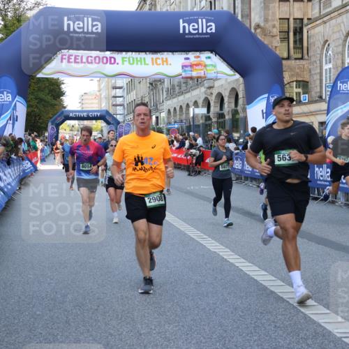 07.09.2025 - BARMER Alsterlauf Strokosch-Dieckow http://msf.ph/oto/8721660 07.09.2025 09:56:49 Ziel 2037, 2076, 2195, 2216, 2406, 2606, 2724, 2819, 3267, 3362, 3381, 3434, 3552, 3721, 4328, 4407, 4416, 4672, 4767, 4809, 4842, 4844, 4857, 4987, 5136, 5293, 5377, 5397, 5609, 5912, 5978, 5987, 6075, 6150, 6151, 8034, 8383 meine-sportfotos.de