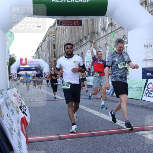 07.09.2025 - BARMER Alsterlauf Strokosch-Dieckow http://msf.ph/oto/8721662 07.09.2025 09:55:03 Ziel 2086, 2272, 2397, 2608, 2610, 2924, 3049, 3067, 3078, 3464, 4052, 4830, 4897, 5433, 5434, 5527, 6062, 6106, 6248 meine-sportfotos.de