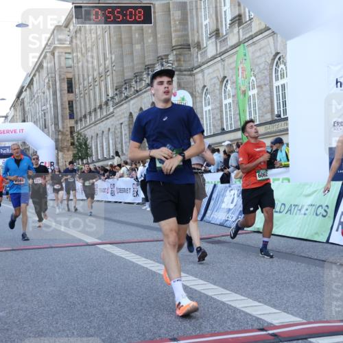 07.09.2025 - BARMER Alsterlauf Strokosch-Dieckow http://msf.ph/oto/8721671 07.09.2025 09:55:06 Ziel 2086, 2272, 2397, 2429, 2608, 2610, 2924, 3049, 3078, 3464, 4830, 4897, 4956, 5169, 5433, 5434, 5527, 6062, 6106, 6248 meine-sportfotos.de