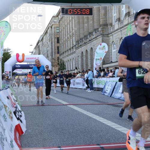 07.09.2025 - BARMER Alsterlauf Strokosch-Dieckow http://msf.ph/oto/8721672 07.09.2025 09:55:07 Ziel 2086, 2272, 2397, 2429, 2924, 3049, 3078, 3464, 4580, 4830, 4956, 5169, 5433, 5434, 5462, 5527, 6062, 6106, 6248 meine-sportfotos.de