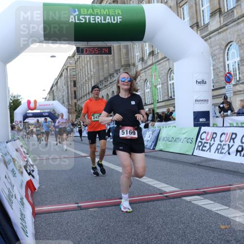 07.09.2025 - BARMER Alsterlauf Strokosch-Dieckow http://msf.ph/oto/8721691 07.09.2025 09:55:13 Ziel 2086, 2272, 2302, 2429, 2751, 3821, 4014, 4580, 4956, 5055, 5169, 5195, 5398, 5462, 5527, 6079, 6106, 6215, 8303 meine-sportfotos.de