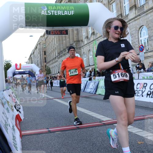 07.09.2025 - BARMER Alsterlauf Strokosch-Dieckow http://msf.ph/oto/8721692 07.09.2025 09:55:13 Ziel 2086, 2272, 2302, 2429, 2751, 3821, 4014, 4580, 4956, 5055, 5169, 5195, 5398, 5462, 5527, 6079, 6106, 6215, 8303 meine-sportfotos.de