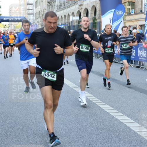 07.09.2025 - BARMER Alsterlauf Strokosch-Dieckow http://msf.ph/oto/8721697 07.09.2025 09:56:43 Ziel 2037, 2216, 2406, 2606, 2724, 2750, 2819, 2903, 2998, 3191, 3362, 3381, 3434, 3552, 3721, 4235, 4328, 4407, 4416, 4767, 4809, 4842, 4844, 5006, 5115, 5135, 5136, 5293, 5377, 5397, 5609, 5664, 5688, 5912, 5978, 6075, 6093, 6150, 6151, 6274, 8065, 8315, 8479 meine-sportfotos.de