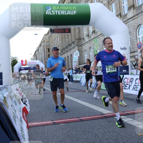 07.09.2025 - BARMER Alsterlauf Strokosch-Dieckow http://msf.ph/oto/8721702 07.09.2025 09:55:16 Ziel 2302, 2429, 2751, 3821, 4014, 4386, 4580, 4786, 4956, 5055, 5169, 5195, 5398, 5462, 6079, 6215, 8303 meine-sportfotos.de