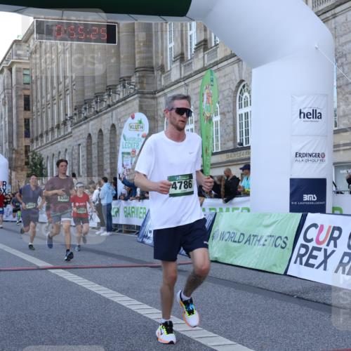 07.09.2025 - BARMER Alsterlauf Strokosch-Dieckow http://msf.ph/oto/8721719 07.09.2025 09:55:24 Ziel 3048, 3115, 3646, 3662, 4275, 4386, 4441, 4786, 4965, 4980, 5300, 5607, 6143, 8303 meine-sportfotos.de