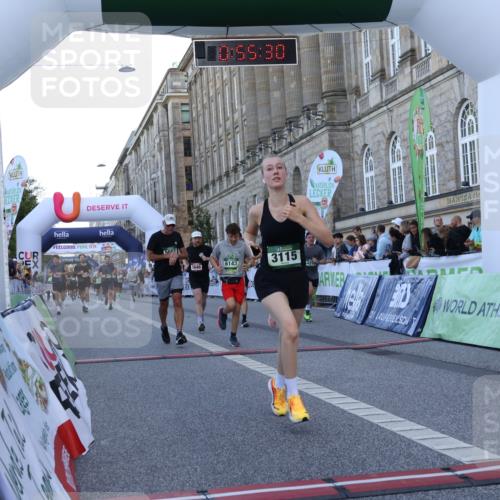 07.09.2025 - BARMER Alsterlauf Strokosch-Dieckow http://msf.ph/oto/8721731 07.09.2025 09:55:28 Ziel 2514, 3048, 3115, 3646, 3662, 3951, 4275, 4441, 4786, 4965, 4980, 5300, 5330, 5607, 6143 meine-sportfotos.de