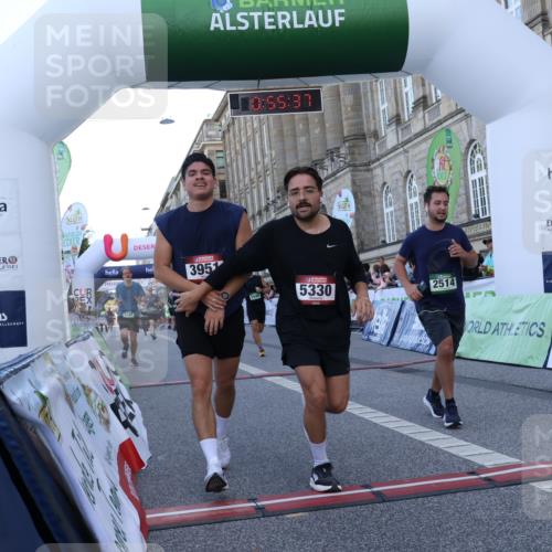 07.09.2025 - BARMER Alsterlauf Strokosch-Dieckow http://msf.ph/oto/8721744 07.09.2025 09:55:35 Ziel 2419, 2514, 3048, 3122, 3646, 3951, 4275, 4436, 4965, 5026, 5321, 5330, 5494, 5549, 5949, 8050, 8095, 8263 meine-sportfotos.de