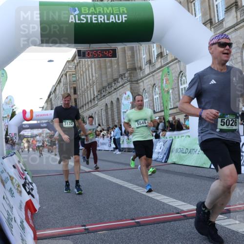 07.09.2025 - BARMER Alsterlauf Strokosch-Dieckow http://msf.ph/oto/8721760 07.09.2025 09:55:41 Ziel 2374, 2419, 2516, 2569, 2800, 3122, 3831, 3961, 4436, 5011, 5026, 5321, 5494, 5535, 5549, 5949, 8016, 8050, 8095, 8263, 8407 meine-sportfotos.de