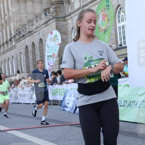 07.09.2025 - BARMER Alsterlauf Strokosch-Dieckow http://msf.ph/oto/8721768 07.09.2025 09:55:44 Ziel 2374, 2419, 2516, 2569, 2800, 3122, 3298, 3831, 3961, 4887, 5011, 5026, 5535, 5549, 5713, 8016, 8050, 8263, 8407 meine-sportfotos.de
