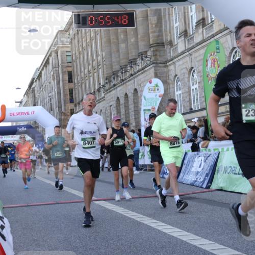 07.09.2025 - BARMER Alsterlauf Strokosch-Dieckow http://msf.ph/oto/8721774 07.09.2025 09:55:46 Ziel 2374, 2419, 2516, 2569, 2800, 3298, 3831, 3961, 4657, 4839, 4887, 5011, 5535, 5713, 8016, 8050, 8159, 8263, 8407 meine-sportfotos.de