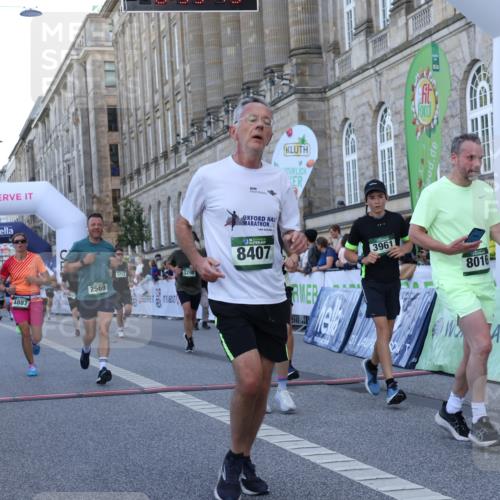 07.09.2025 - BARMER Alsterlauf Strokosch-Dieckow http://msf.ph/oto/8721775 07.09.2025 09:55:47 Ziel 2374, 2419, 2516, 2569, 2800, 3211, 3298, 3831, 3961, 4657, 4839, 4887, 5011, 5535, 5713, 8016, 8050, 8159, 8407 meine-sportfotos.de