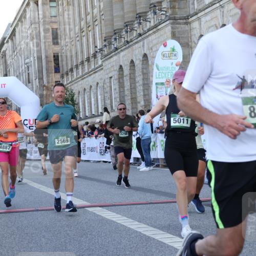 07.09.2025 - BARMER Alsterlauf Strokosch-Dieckow http://msf.ph/oto/8721777 07.09.2025 09:55:48 Ziel 2374, 2516, 2569, 2800, 3211, 3298, 3831, 3961, 4657, 4839, 4887, 5011, 5535, 5675, 5713, 8016, 8159, 8407 meine-sportfotos.de