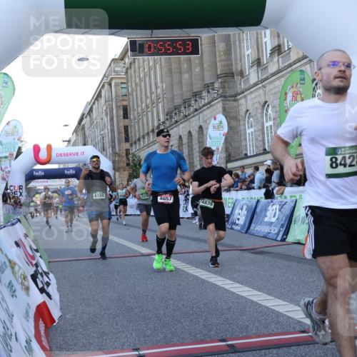 07.09.2025 - BARMER Alsterlauf Strokosch-Dieckow http://msf.ph/oto/8721786 07.09.2025 09:55:52 Ziel 2029, 2445, 2569, 3211, 3242, 3298, 3831, 3961, 4657, 4839, 4887, 5011, 5350, 5675, 5691, 5713, 8129, 8159, 8309 meine-sportfotos.de