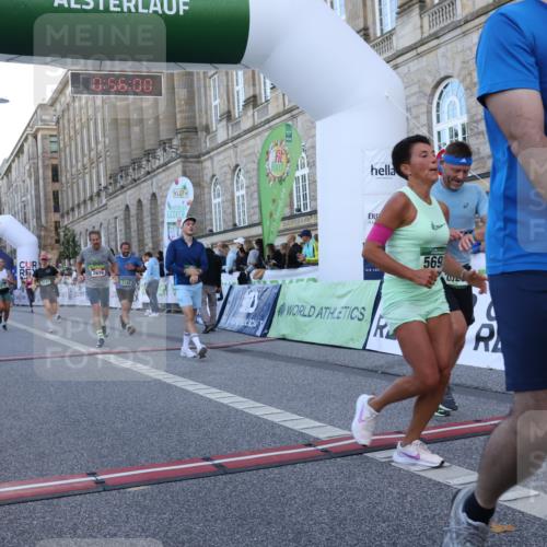 07.09.2025 - BARMER Alsterlauf Strokosch-Dieckow http://msf.ph/oto/8721791 07.09.2025 09:55:59 Ziel 2029, 2188, 2345, 2445, 2616, 2734, 2737, 3211, 3242, 4677, 5350, 5412, 5675, 5691, 5903, 8129, 8309 meine-sportfotos.de
