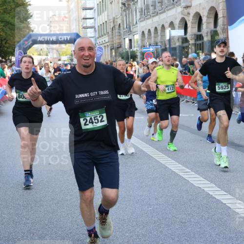 07.09.2025 - BARMER Alsterlauf Strokosch-Dieckow http://msf.ph/oto/8721804 07.09.2025 09:56:27 Ziel 2507, 2582, 2750, 2752, 2763, 2797, 2903, 2908, 2998, 3191, 3456, 3568, 3615, 3802, 3970, 3988, 4105, 4235, 4338, 5004, 5006, 5115, 5135, 5160, 5504, 5562, 5637, 5664, 5688, 5750, 5791, 5895, 5977, 6093, 6138, 6206, 6269, 6274, 8014, 8065, 8210, 8315, 8366, 8427, 8479 meine-sportfotos.de
