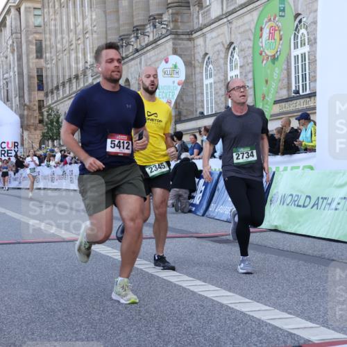 07.09.2025 - BARMER Alsterlauf Strokosch-Dieckow http://msf.ph/oto/8721808 07.09.2025 09:56:05 Ziel 2188, 2345, 2616, 2734, 2737, 3494, 3578, 3629, 3949, 4169, 4677, 4894, 5412, 5430, 5903, 6330, 8033 meine-sportfotos.de