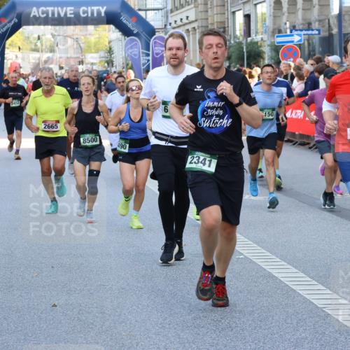 07.09.2025 - BARMER Alsterlauf Strokosch-Dieckow http://msf.ph/oto/8721862 07.09.2025 09:56:19 Ziel 2507, 2582, 2752, 2763, 2797, 2908, 3080, 3251, 3371, 3456, 3615, 3656, 3696, 3802, 3970, 4105, 4236, 4237, 4338, 4750, 4776, 5081, 5308, 5342, 5349, 5481, 5529, 5562, 5637, 5791, 5805, 5895, 5977, 6138, 6187, 6206, 6269, 8014, 8148, 8210, 8366, 8427 meine-sportfotos.de