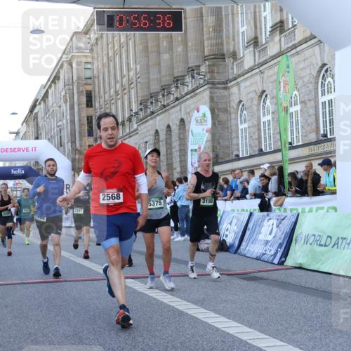 07.09.2025 - BARMER Alsterlauf Strokosch-Dieckow http://msf.ph/oto/8721877 07.09.2025 09:56:34 Ziel 2022, 2150, 2151, 2152, 2245, 2341, 2568, 2664, 2665, 2722, 2868, 3005, 3188, 3365, 3869, 4121, 4490, 4646, 4824, 5375, 6034, 6170, 6186, 8500 meine-sportfotos.de