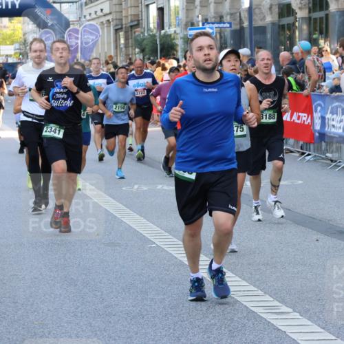 07.09.2025 - BARMER Alsterlauf Strokosch-Dieckow http://msf.ph/oto/8721882 07.09.2025 09:56:17 Ziel 2003, 2507, 2512, 2530, 2752, 2763, 2797, 2908, 3080, 3251, 3371, 3656, 3696, 3802, 3970, 4105, 4236, 4237, 4338, 4750, 4776, 5081, 5304, 5308, 5342, 5349, 5481, 5529, 5562, 5637, 5791, 5805, 5895, 5977, 6138, 6187, 6206, 6269, 8014, 8148, 8210, 8366, 8427 meine-sportfotos.de