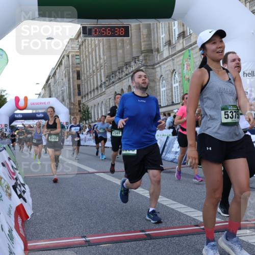 07.09.2025 - BARMER Alsterlauf Strokosch-Dieckow http://msf.ph/oto/8721886 07.09.2025 09:56:37 Ziel 2022, 2150, 2151, 2152, 2245, 2341, 2437, 2452, 2568, 2664, 2665, 2722, 2868, 3188, 3752, 3869, 4121, 4490, 4507, 4508, 4824, 5375, 5925, 6186, 6223, 8500 meine-sportfotos.de