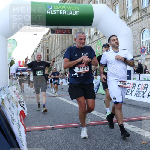 07.09.2025 - BARMER Alsterlauf Strokosch-Dieckow http://msf.ph/oto/8721909 07.09.2025 09:56:43 Ziel 2022, 2150, 2151, 2152, 2437, 2452, 2664, 2665, 2722, 3752, 3869, 3963, 4121, 4479, 4490, 4507, 4508, 4565, 4706, 4824, 5739, 5925, 6187, 6223, 8007 meine-sportfotos.de