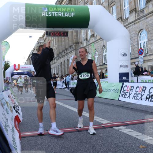 07.09.2025 - BARMER Alsterlauf Strokosch-Dieckow http://msf.ph/oto/8721932 07.09.2025 09:56:50 Ziel 2003, 2320, 2512, 2530, 3080, 3251, 3696, 3963, 4237, 4338, 4479, 4565, 4706, 4776, 5081, 5304, 5308, 5349, 5481, 5529, 5739, 5805, 6089, 6187, 8007 meine-sportfotos.de