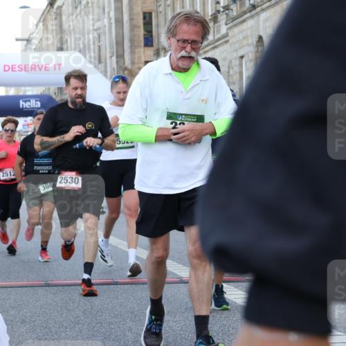 07.09.2025 - BARMER Alsterlauf Strokosch-Dieckow http://msf.ph/oto/8721941 07.09.2025 09:56:54 Ziel 2003, 2320, 2512, 2530, 2763, 3080, 3251, 3371, 3696, 4236, 4237, 4338, 4750, 4776, 5081, 5304, 5308, 5342, 5349, 5481, 5529, 5637, 5791, 5805, 6089, 8148, 8210 meine-sportfotos.de