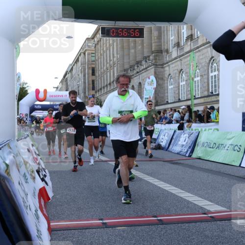 07.09.2025 - BARMER Alsterlauf Strokosch-Dieckow http://msf.ph/oto/8721943 07.09.2025 09:56:54 Ziel 2003, 2320, 2512, 2530, 2763, 3080, 3251, 3371, 3696, 4236, 4237, 4338, 4750, 4776, 5081, 5304, 5308, 5342, 5349, 5481, 5529, 5637, 5791, 5805, 6089, 8148, 8210 meine-sportfotos.de