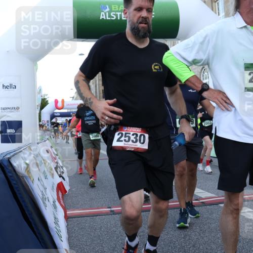 07.09.2025 - BARMER Alsterlauf Strokosch-Dieckow http://msf.ph/oto/8721950 07.09.2025 09:56:56 Ziel 2003, 2320, 2512, 2530, 2763, 3080, 3251, 3371, 3656, 3696, 3970, 4236, 4237, 4338, 4750, 4776, 5081, 5304, 5308, 5342, 5349, 5481, 5529, 5637, 5791, 5805, 6089, 8148, 8210 meine-sportfotos.de