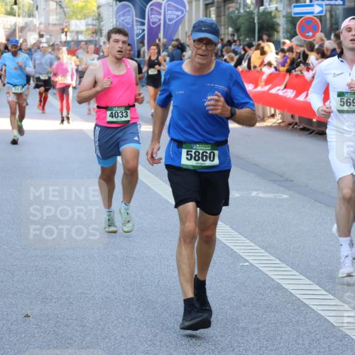 07.09.2025 - BARMER Alsterlauf Strokosch-Dieckow http://msf.ph/oto/8721973 07.09.2025 09:56:02 Ziel 2003, 2022, 2152, 2245, 2320, 2437, 2452, 2512, 2530, 2568, 2664, 2722, 3080, 3251, 3696, 3752, 3869, 3963, 4121, 4479, 4507, 4508, 4565, 4706, 4750, 4776, 5081, 5304, 5308, 5342, 5349, 5529, 5739, 5805, 5925, 6089, 6187, 6223, 8007, 8500 meine-sportfotos.de