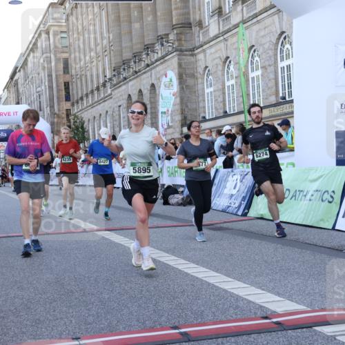 07.09.2025 - BARMER Alsterlauf Strokosch-Dieckow http://msf.ph/oto/8721986 07.09.2025 09:57:08 Ziel 2507, 2750, 2797, 2908, 3656, 4105, 4235, 5562, 5688, 5895, 5977, 6138, 6206, 6269, 6274, 8014, 8366, 8427 meine-sportfotos.de