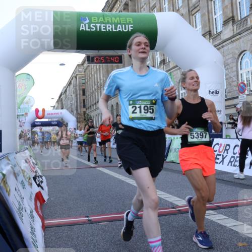 07.09.2025 - BARMER Alsterlauf Strokosch-Dieckow http://msf.ph/oto/8722066 07.09.2025 09:57:38 Ziel 2076, 2195, 2724, 3028, 3267, 3362, 3434, 3721, 4187, 4328, 4416, 4987, 5101, 5102, 5136, 5377, 5397, 5609, 6075, 6150, 6151, 8034, 8383 meine-sportfotos.de