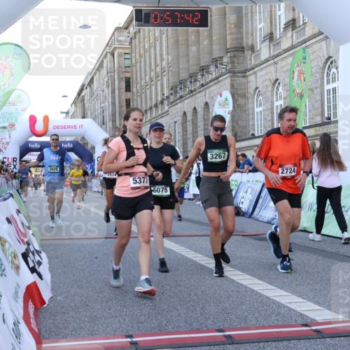 07.09.2025 - BARMER Alsterlauf Strokosch-Dieckow http://msf.ph/oto/8722071 07.09.2025 09:57:40 Ziel 2076, 2195, 2724, 3028, 3129, 3267, 3362, 3434, 3721, 4187, 4328, 4416, 4456, 4857, 4987, 5101, 5102, 5377, 5397, 5598, 5609, 6075, 6150, 6151, 8034, 8383 meine-sportfotos.de